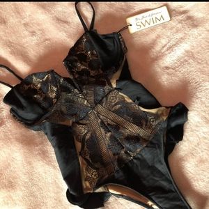 BNWT one piece bodysuit 🖤